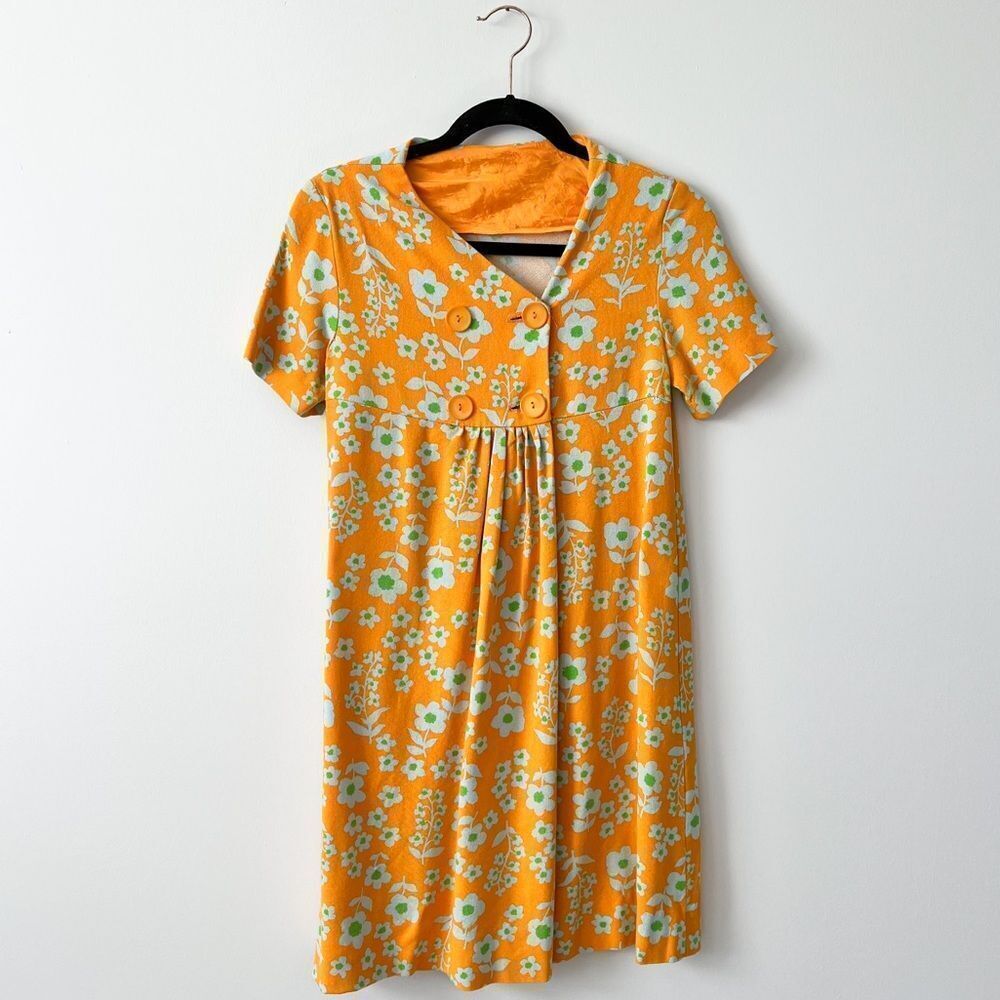 Vintage 1960’s‎ retro floral print dress